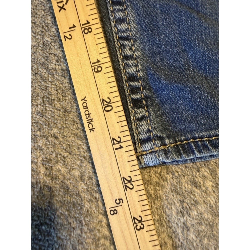 Silver Jeans Suki Capri Mid 31" x 22.5" blue denim stretch regular embroidery - Picture 6 of 15